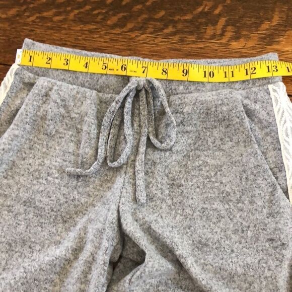 NEW Flora Nikrooz Soft Gray With Lace Jogger Set Sz XS Cozycore, Lounge - Picture 14 of 16